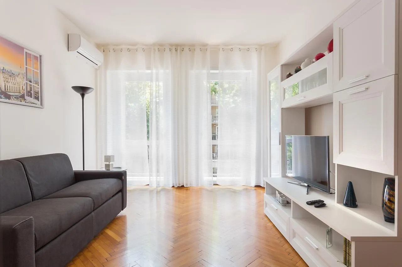 Cenisio Subway Flat Apartment Milan 0*,  Italy